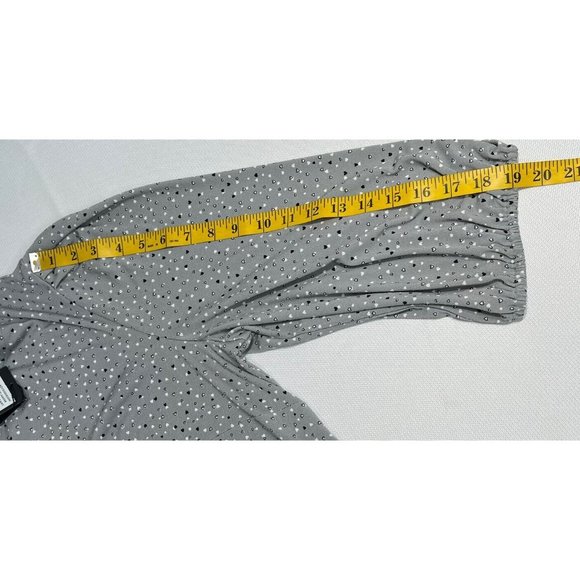 Adrianna Papell Top Size 2X Gray Hearts Stretchy 3/4 Pleated Sleeve Round Neck - Picture 12 of 14